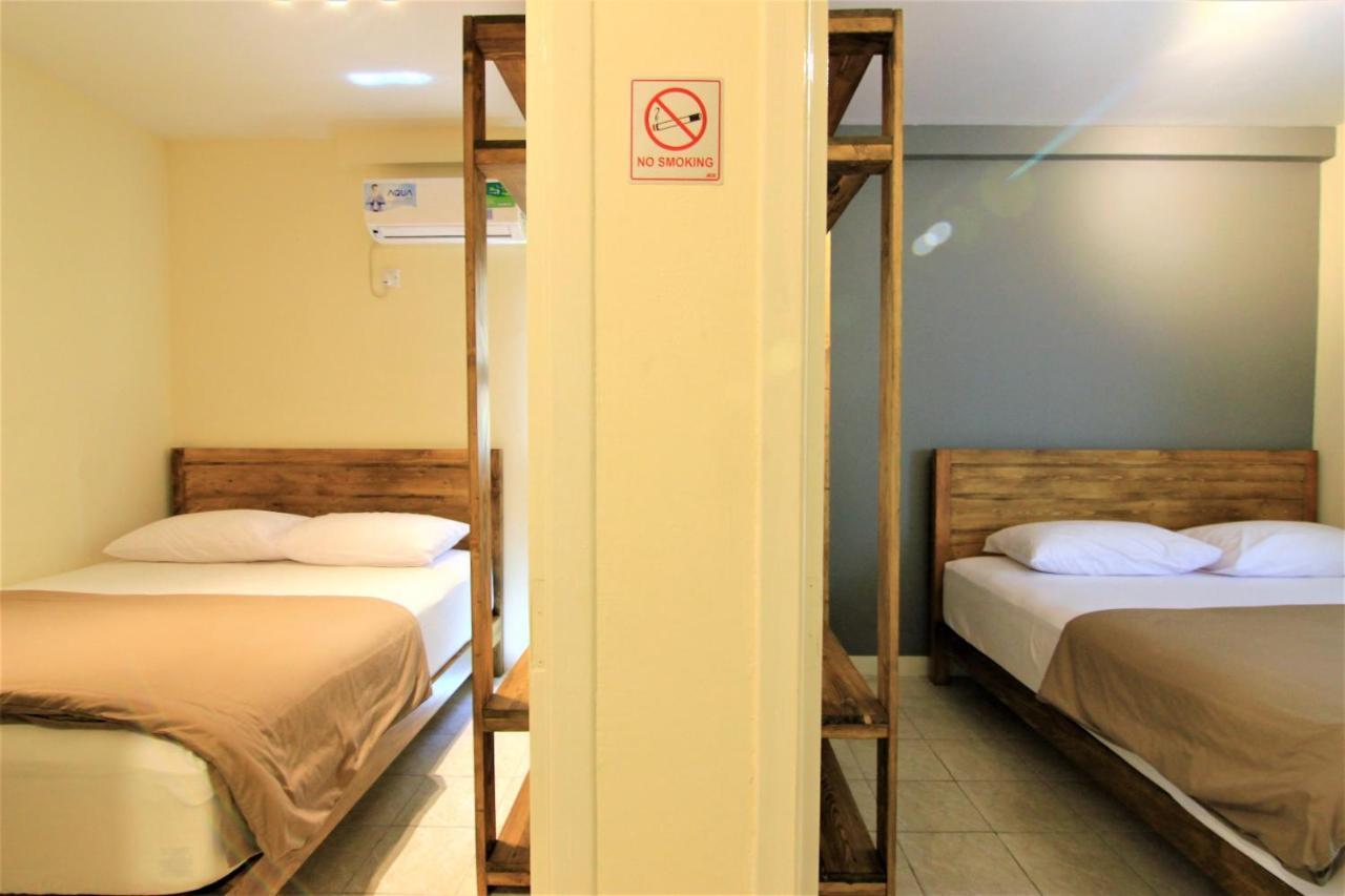Queen Victoria Apartment Batam Екстериор снимка