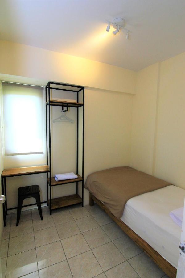 Queen Victoria Apartment Batam Екстериор снимка